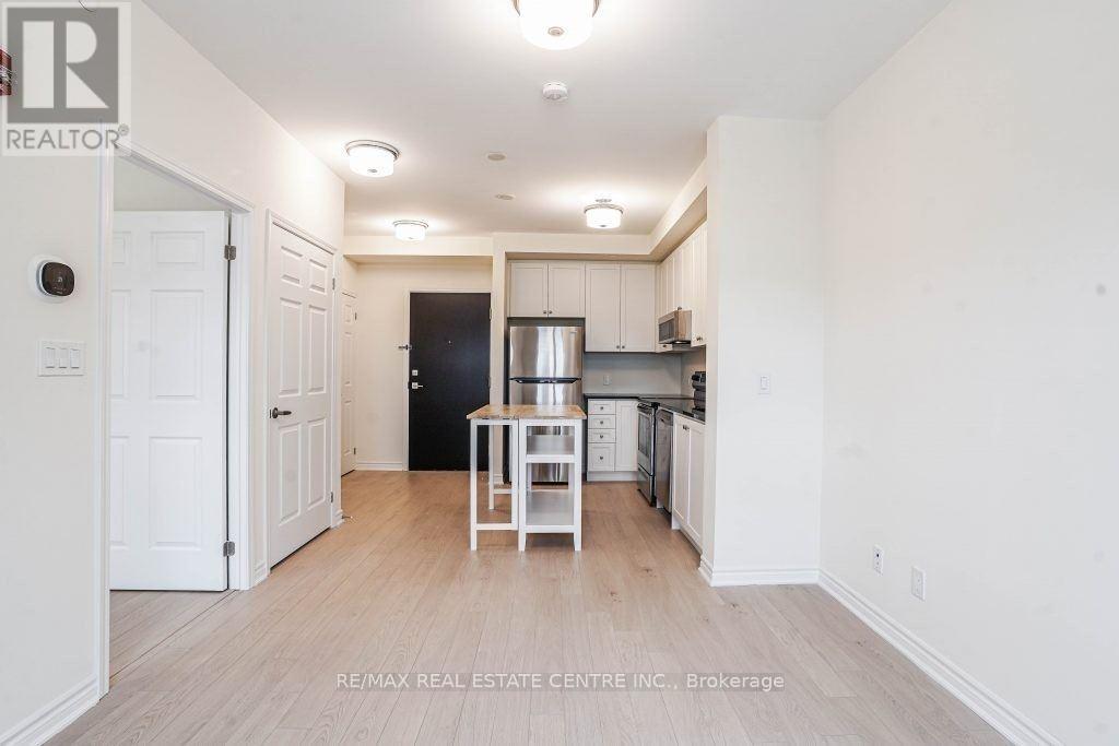402 - 200 Lagerfeld Drive, Brampton, Ontario  L7A 5G5 - Photo 12 - W12445339