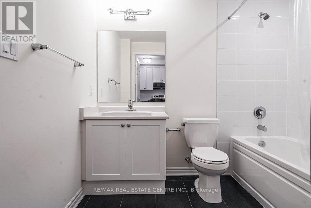 402 - 200 Lagerfeld Drive, Brampton, Ontario  L7A 5G5 - Photo 22 - W12445339