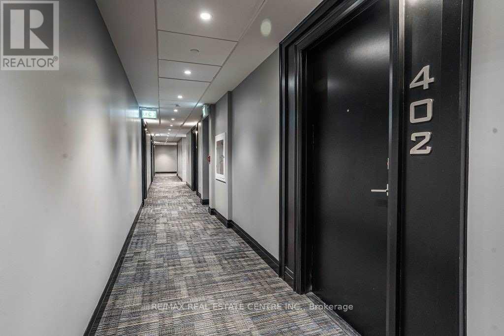 402 - 200 Lagerfeld Drive, Brampton, Ontario  L7A 5G5 - Photo 6 - W12445339