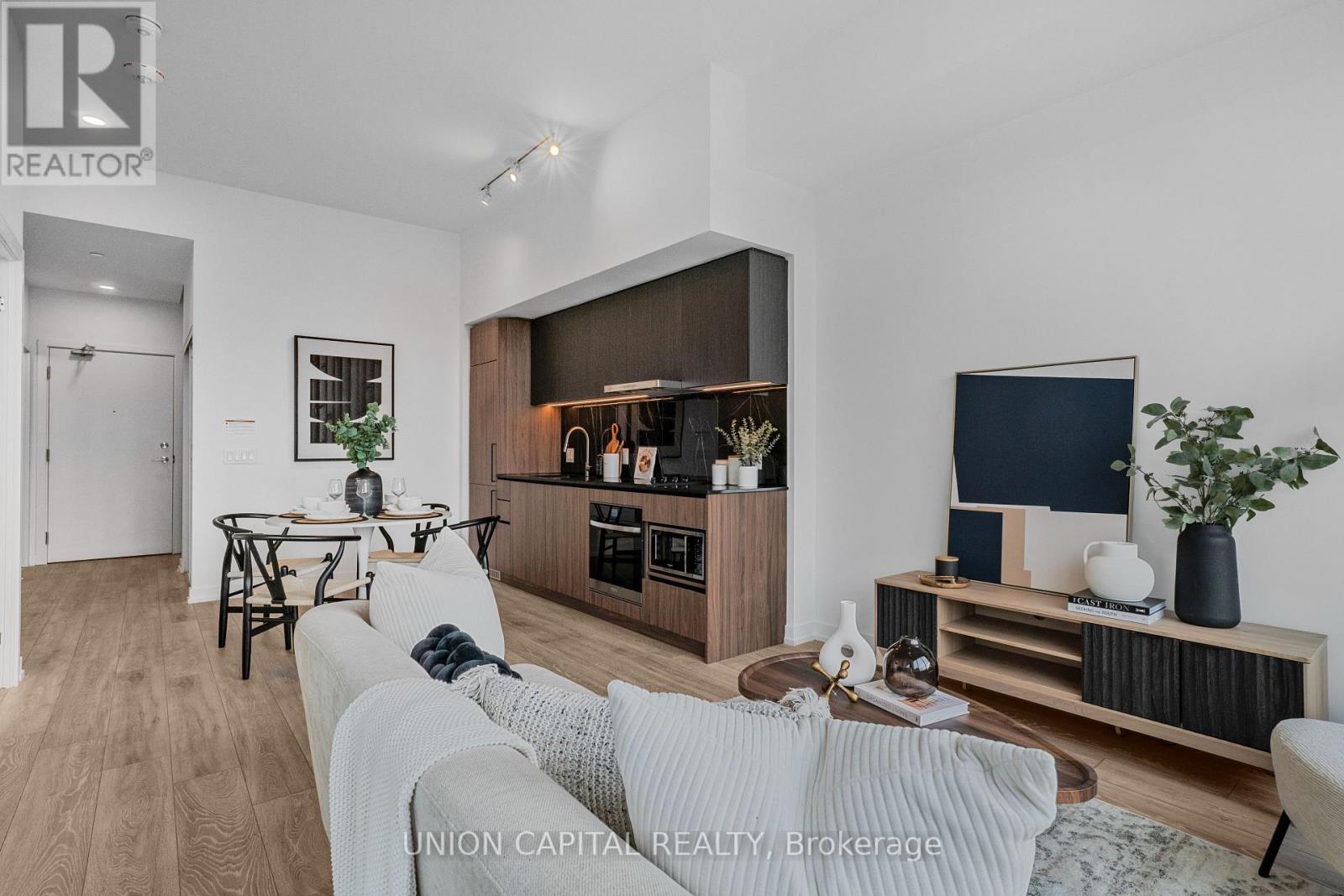 121 - 1100 Sheppard Avenue W, Toronto (York University Heights), Ontario  M3K 0E4 - Photo 4 - W12445343