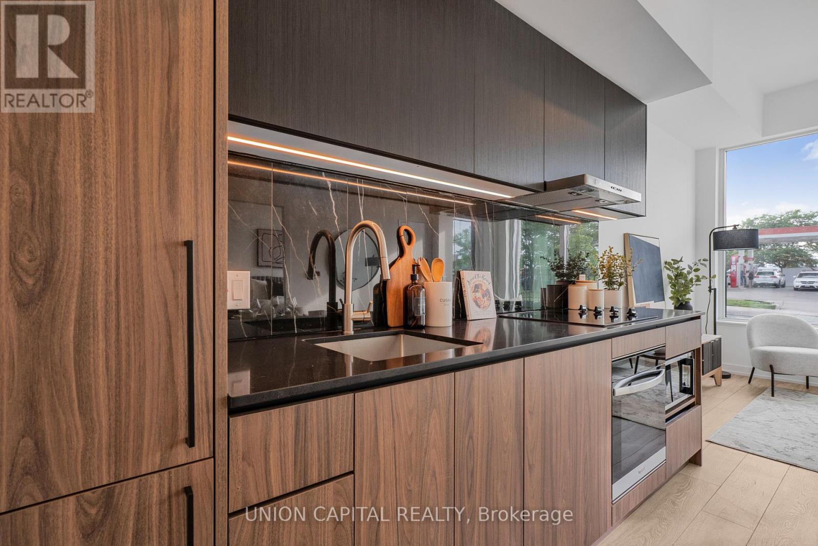 121 - 1100 Sheppard Avenue W, Toronto (York University Heights), Ontario  M3K 0E4 - Photo 8 - W12445343