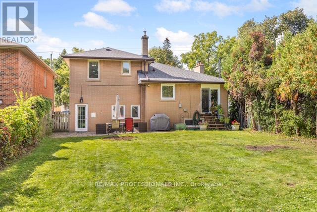 109 Botfield Avenue, Toronto, Ontario  M9B 4E6 - Photo 23 - W12445349