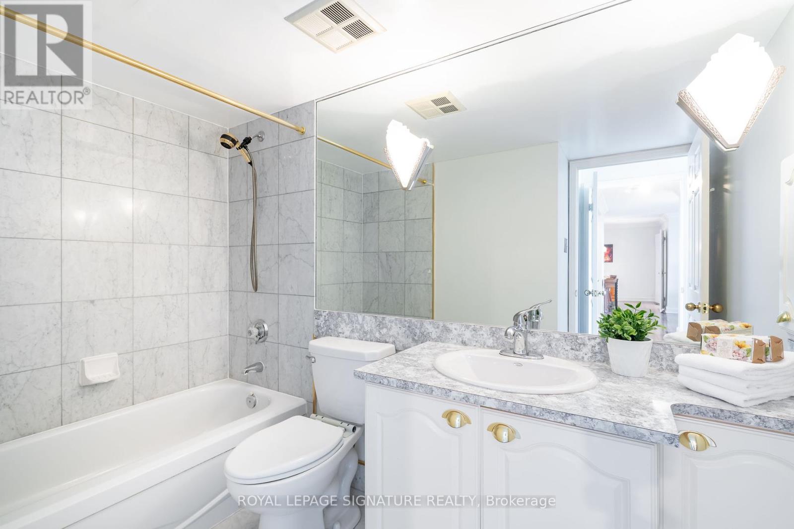 407 - 22 Hanover Road, Brampton (Queen Street Corridor), Ontario  L6S 5K7 - Photo 23 - W12445353