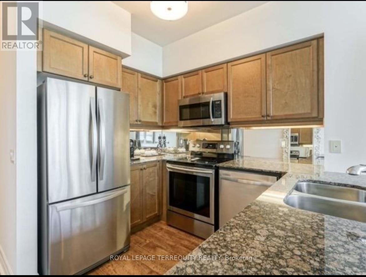 403 - 58 Marine Parade Drive, Toronto (Mimico), Ontario  M8V 4G1 - Photo 9 - W12445365