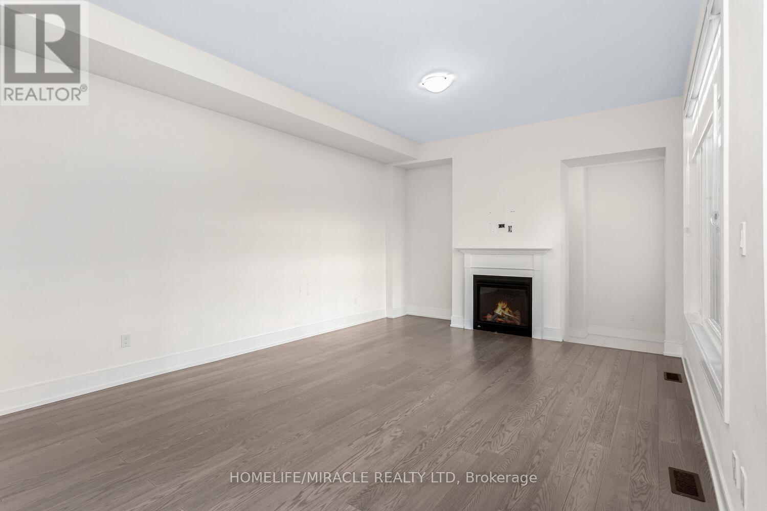 3326 Millicent Avenue, Oakville, Ontario  L6H 0Z8 - Photo 12 - W12445372
