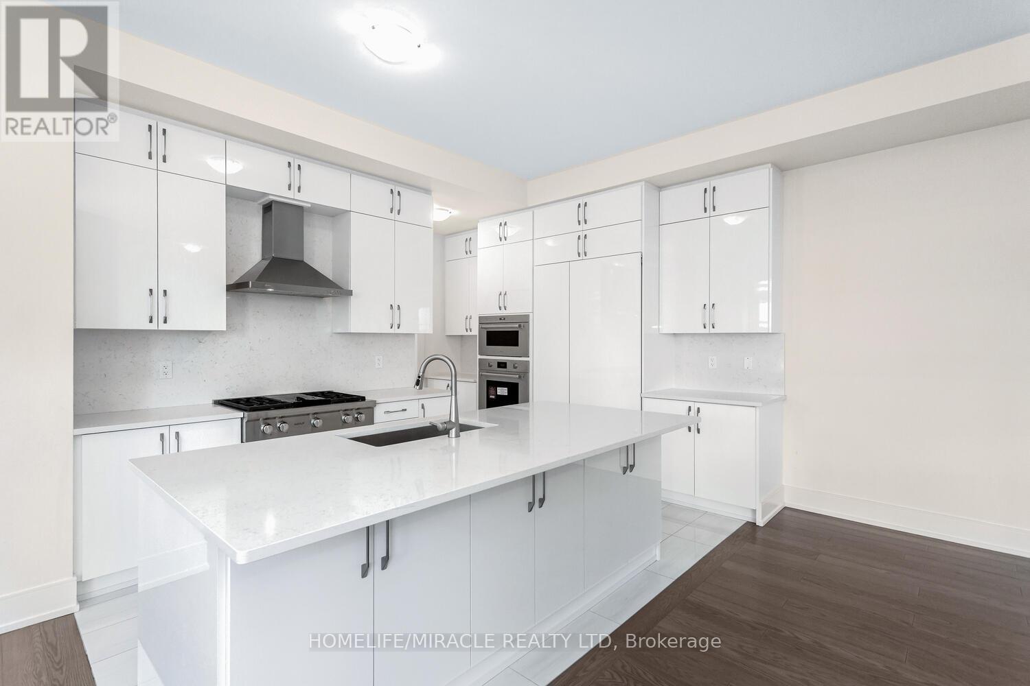 3326 Millicent Avenue, Oakville, Ontario  L6H 0Z8 - Photo 17 - W12445372