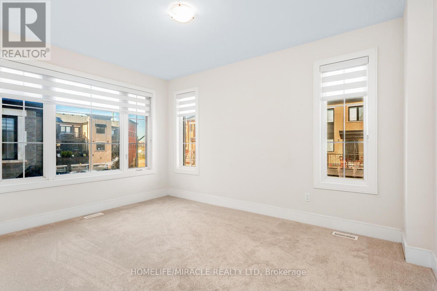 3326 Millicent Avenue, Oakville, Ontario  L6H 0Z8 - Photo 36 - W12445372