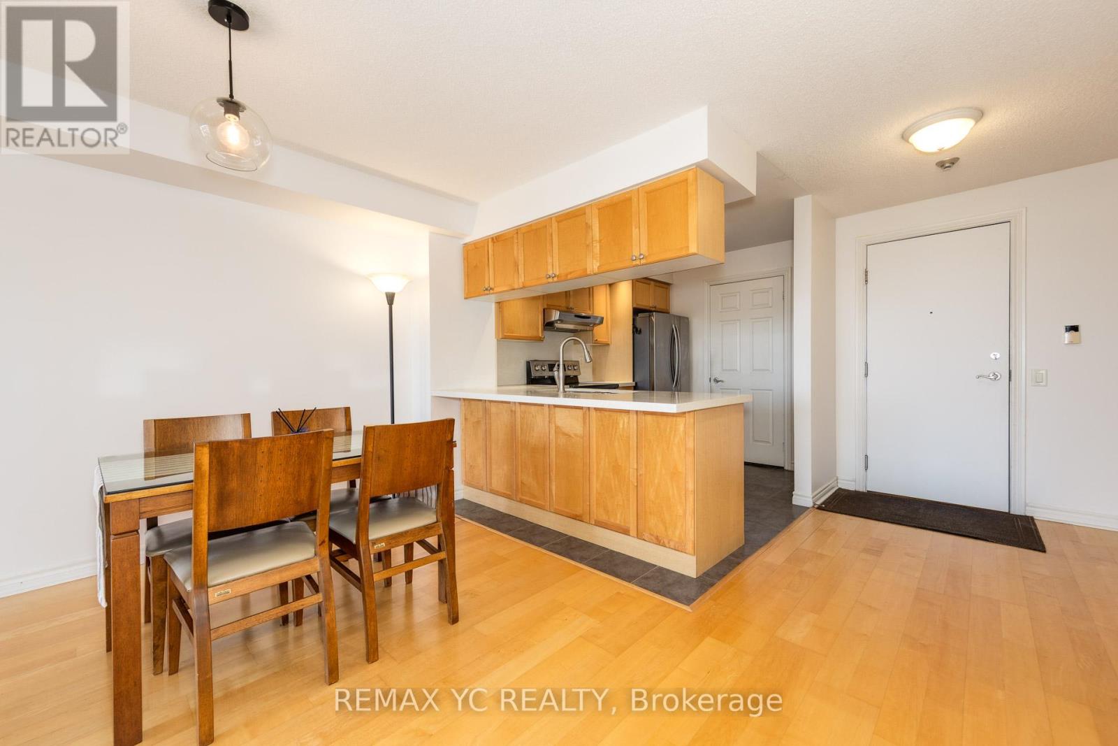 1604 - 5229 Dundas Street W, Toronto, Ontario  M9B 6L9 - Photo 10 - W12445377