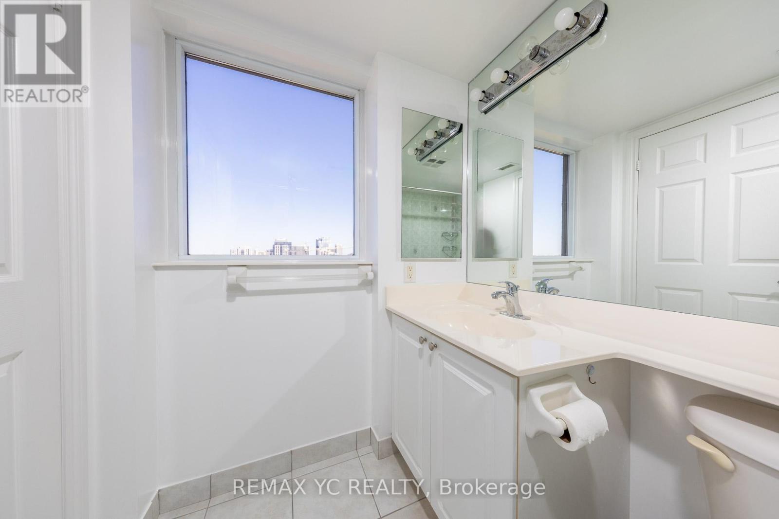 1604 - 5229 Dundas Street W, Toronto, Ontario  M9B 6L9 - Photo 21 - W12445377