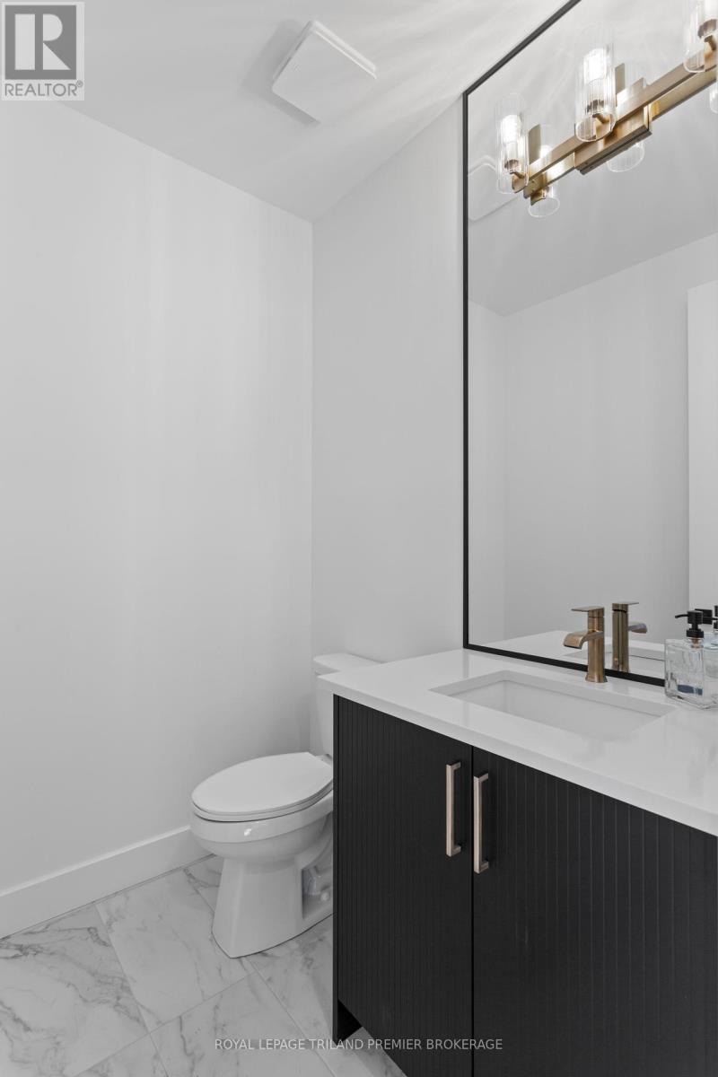 1378 Bush Hill Link, London North, Ontario  N6G 0X6 - Photo 34 - X12442328