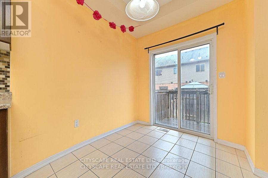 128 Palacebeach Trail, Hamilton, Ontario  L8E 0C3 - Photo 12 - X12441648