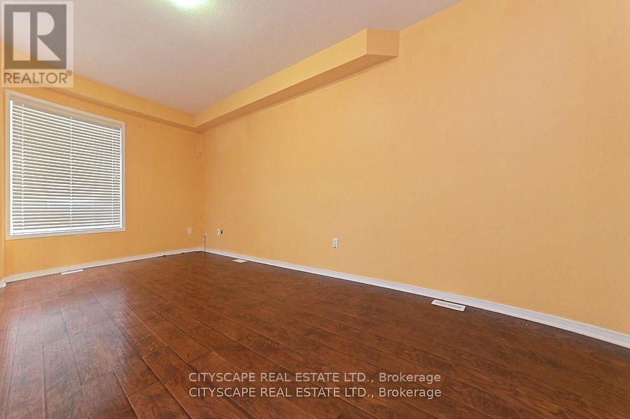 128 Palacebeach Trail, Hamilton, Ontario  L8E 0C3 - Photo 6 - X12441648