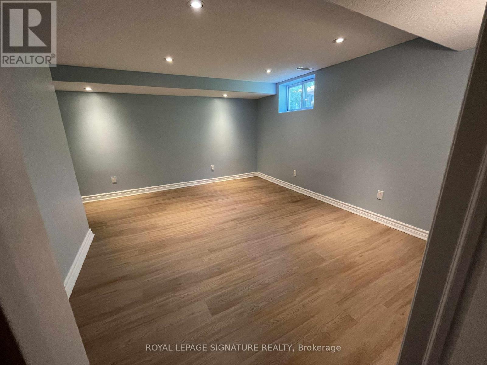 Bsmt - 86 Gardiner Drive, Hamilton, Ontario  L9C 4V2 - Photo 2 - X12445348