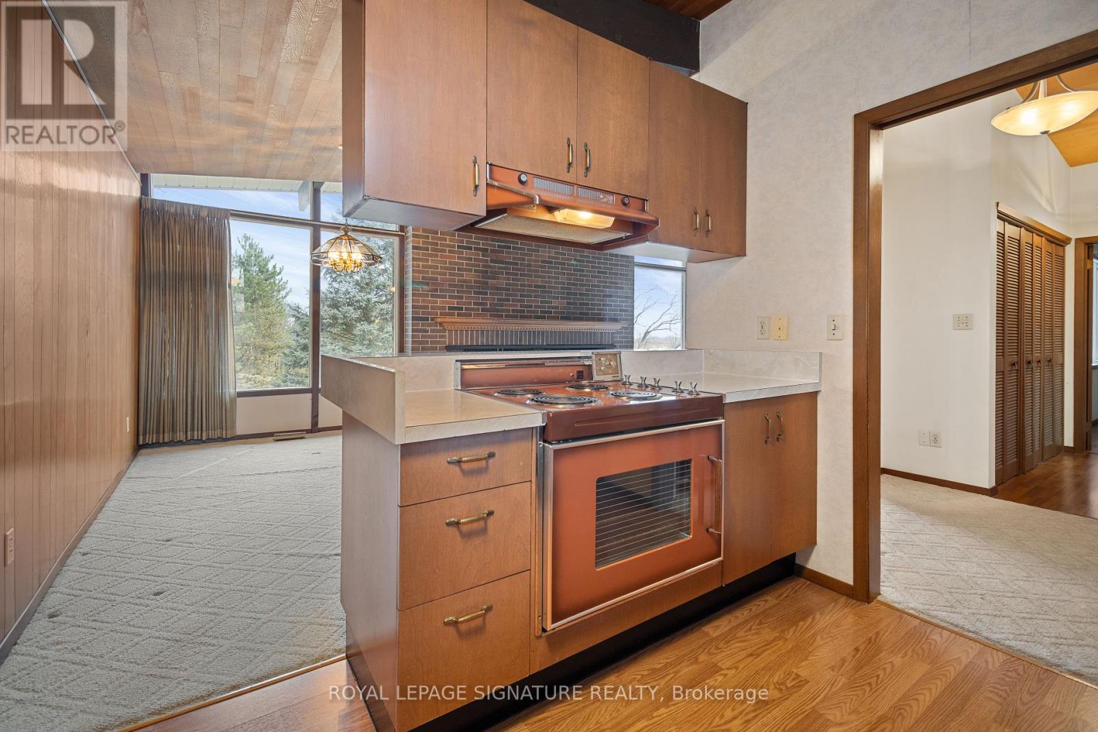 3114 Ninth Street W, Lincoln (Lincoln-Jordan/vineland), Ontario  L2R 6P7 - Photo 15 - X12445359
