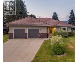2642 Golf View Place, blind bay, British Columbia
