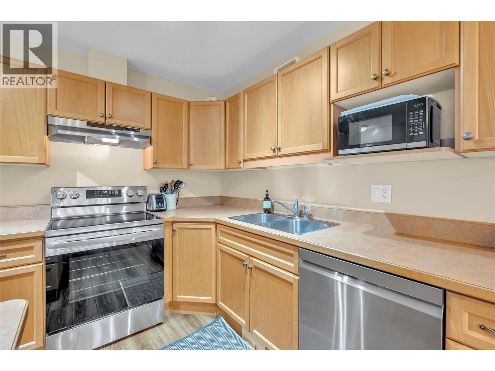 7915 Hespeler Road Unit# 25, Summerland, British Columbia  V0H 1Z4 - Photo 6 - 10364876