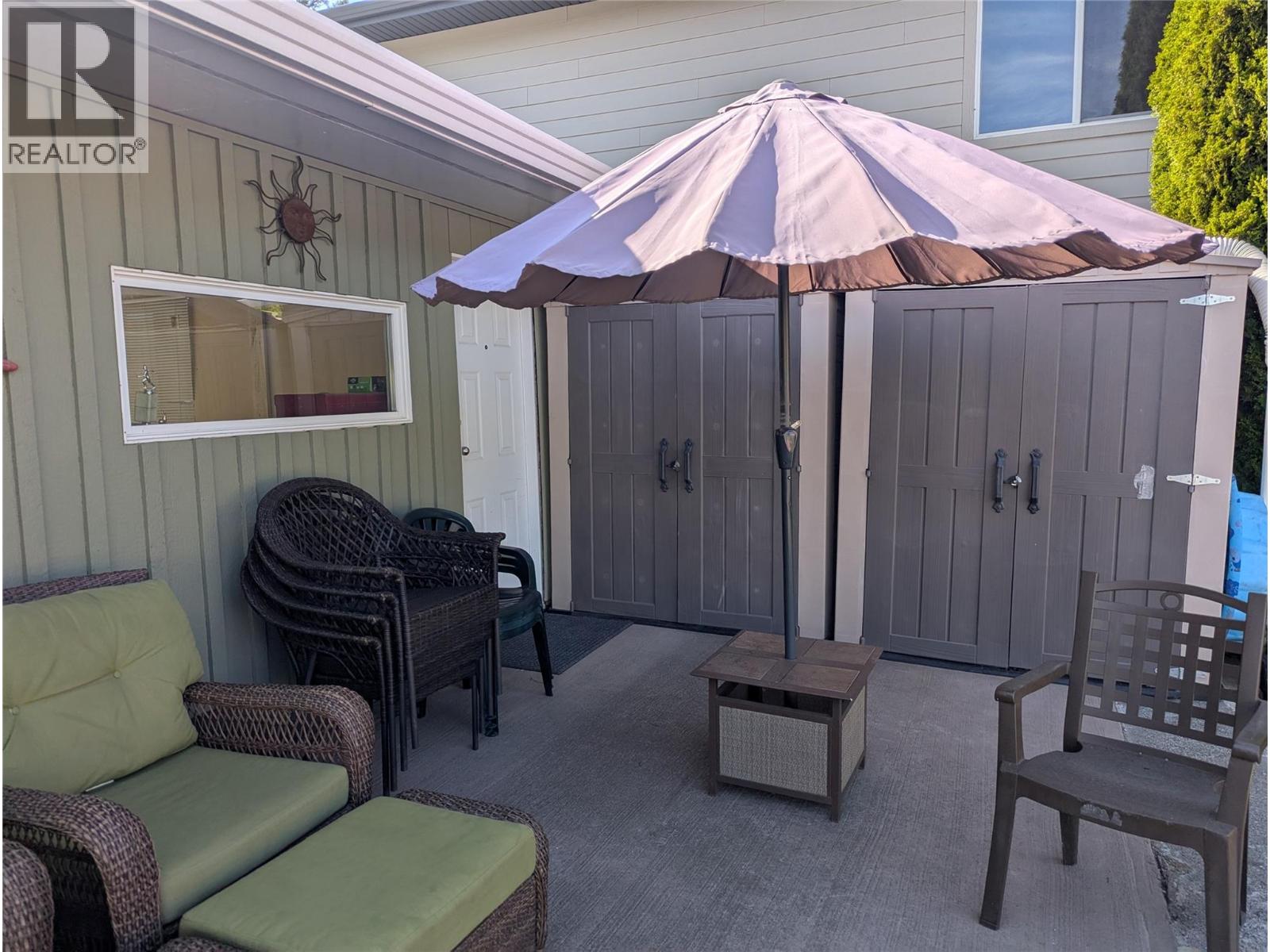 2282 Valleyview Drive, Kamloops, British Columbia  V2C 4C7 - Photo 9 - 10365031