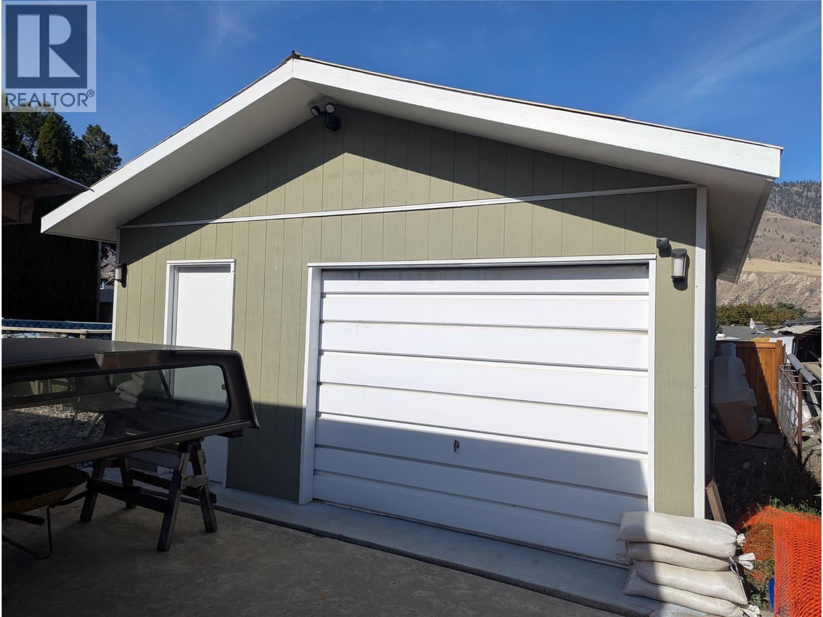 2282 Valleyview Drive, Kamloops, British Columbia  V2C 4C7 - Photo 12 - 10365031