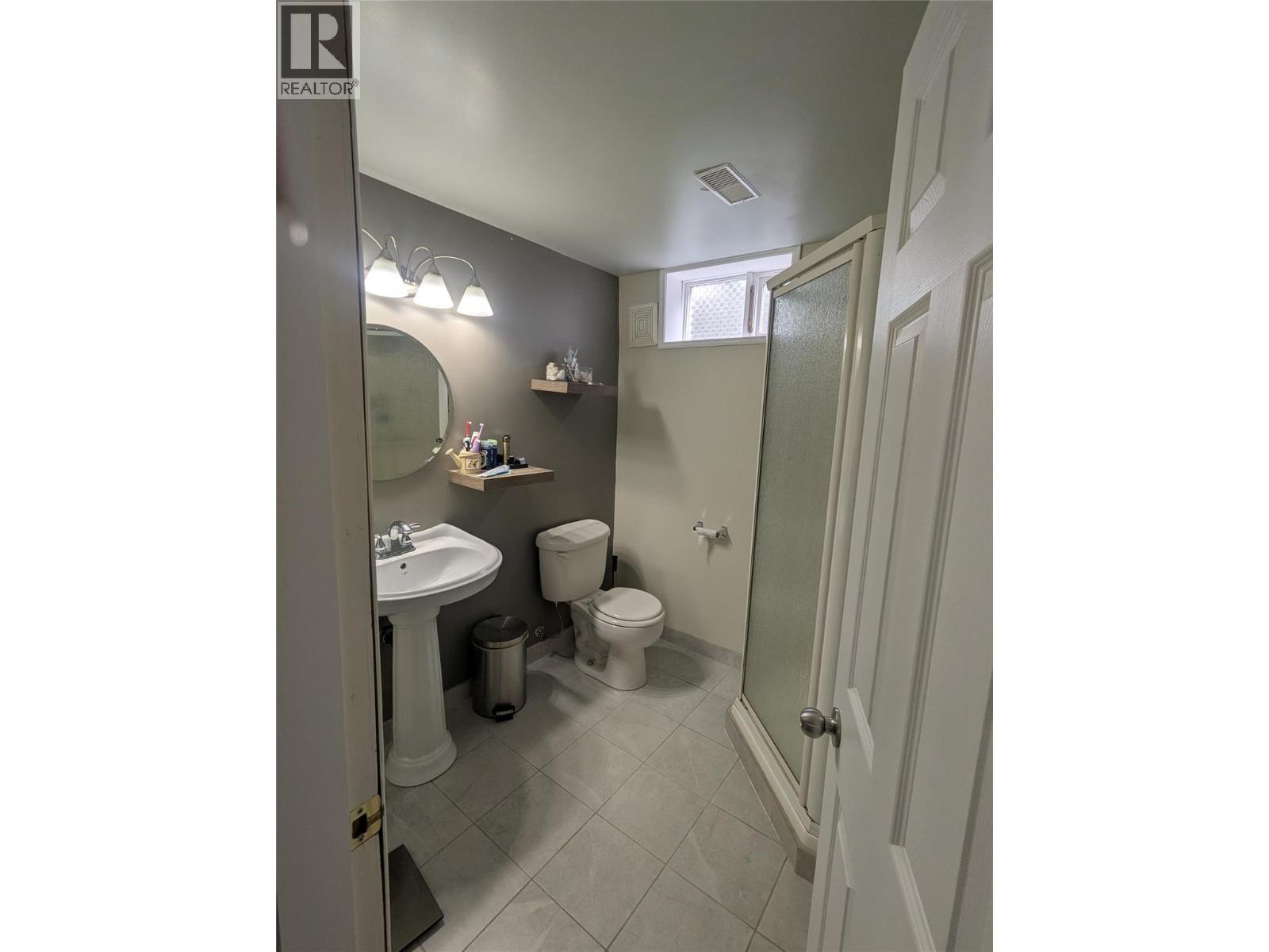 2282 Valleyview Drive, Kamloops, British Columbia  V2C 4C7 - Photo 39 - 10365031