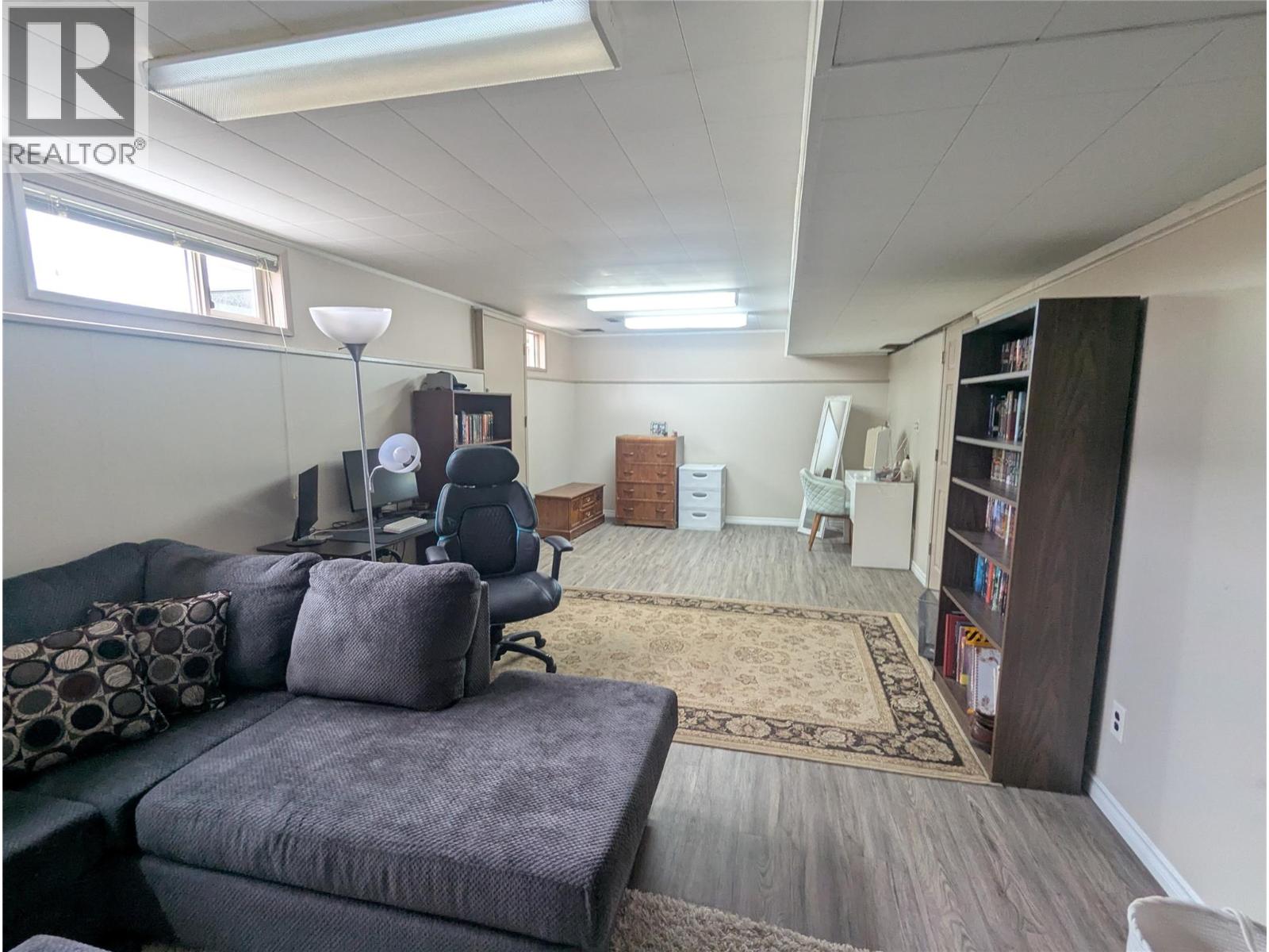 2282 Valleyview Drive, Kamloops, British Columbia  V2C 4C7 - Photo 38 - 10365031