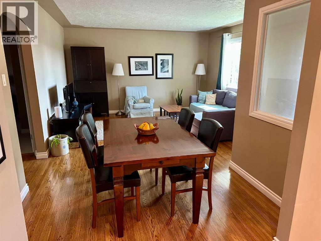 3213 Kilkenny Road Sw, Calgary, Alberta  T3E 4R5 - Photo 8 - A2243603