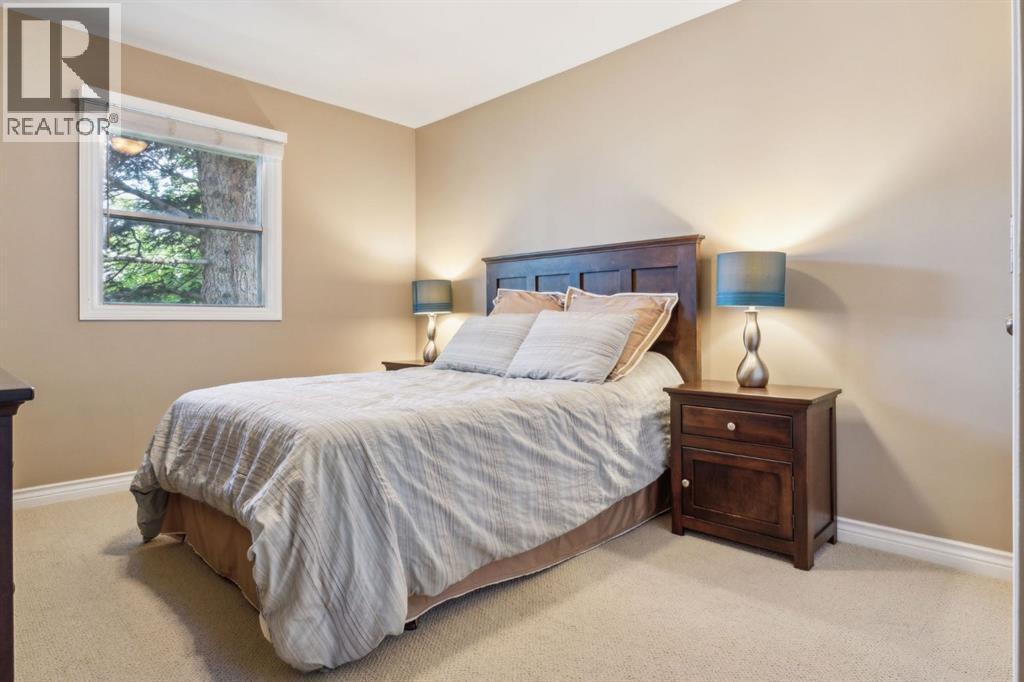 3213 Kilkenny Road Sw, Calgary, Alberta  T3E 4R5 - Photo 12 - A2243603