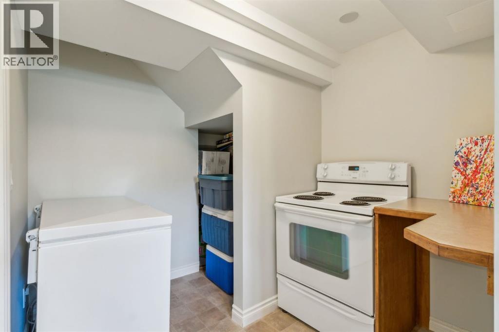 3213 Kilkenny Road Sw, Calgary, Alberta  T3E 4R5 - Photo 29 - A2243603