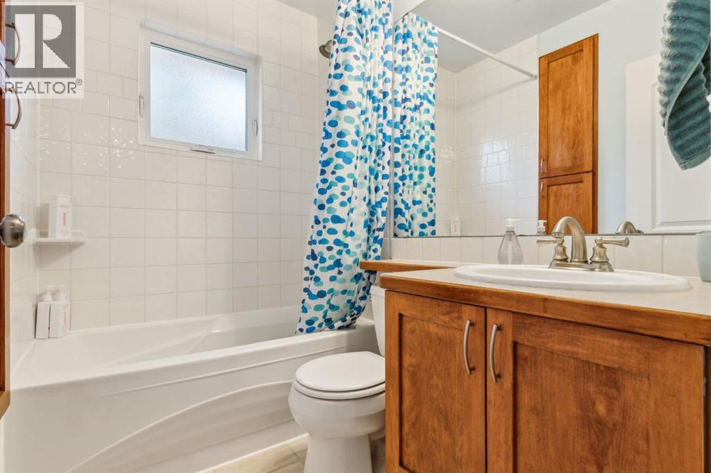 3213 Kilkenny Road Sw, Calgary, Alberta  T3E 4R5 - Photo 18 - A2243603