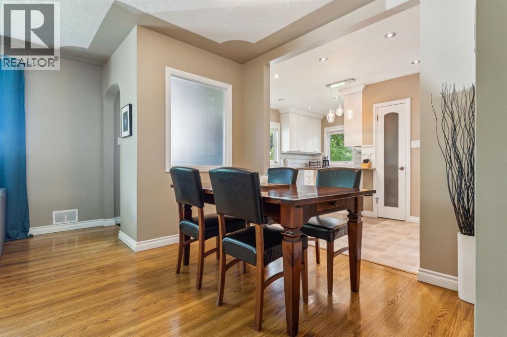 3213 Kilkenny Road Sw, Calgary, Alberta  T3E 4R5 - Photo 33 - A2243603