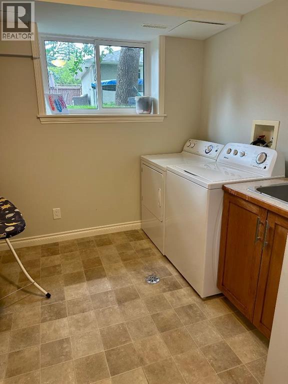 3213 Kilkenny Road Sw, Calgary, Alberta  T3E 4R5 - Photo 31 - A2243603
