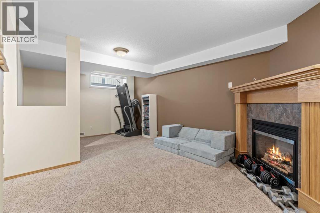 229 Hidden Hills Place Nw, Calgary, Alberta  T3A 6E3 - Photo 29 - A2260967