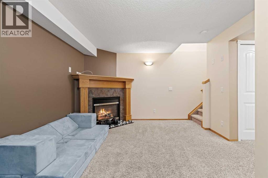 229 Hidden Hills Place Nw, Calgary, Alberta  T3A 6E3 - Photo 31 - A2260967