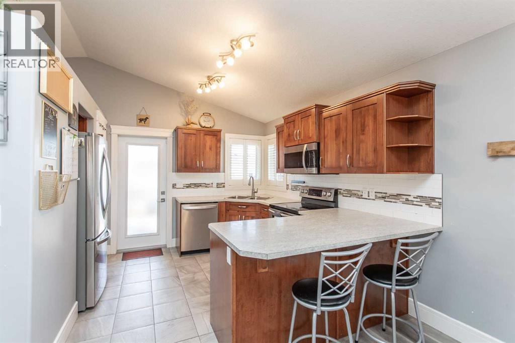 44 Mackenzie Crescent, Lacombe, Alberta  T4L 0B3 - Photo 10 - A2262267
