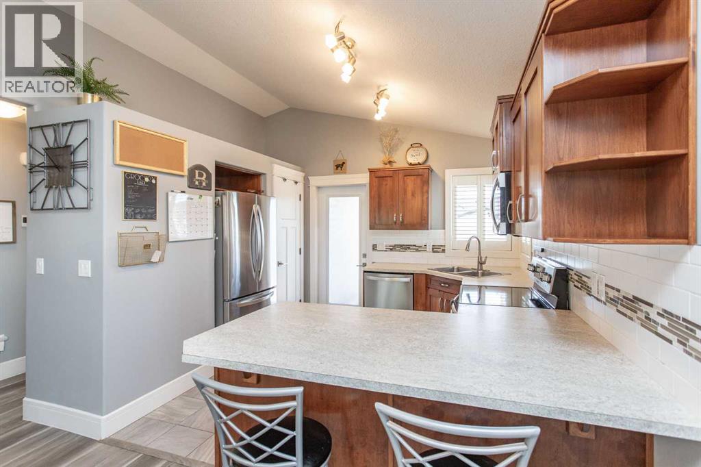 44 Mackenzie Crescent, Lacombe, Alberta  T4L 0B3 - Photo 13 - A2262267