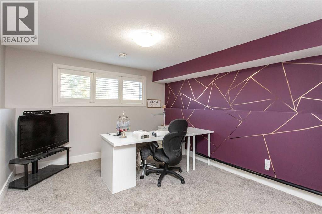 44 Mackenzie Crescent, Lacombe, Alberta  T4L 0B3 - Photo 24 - A2262267