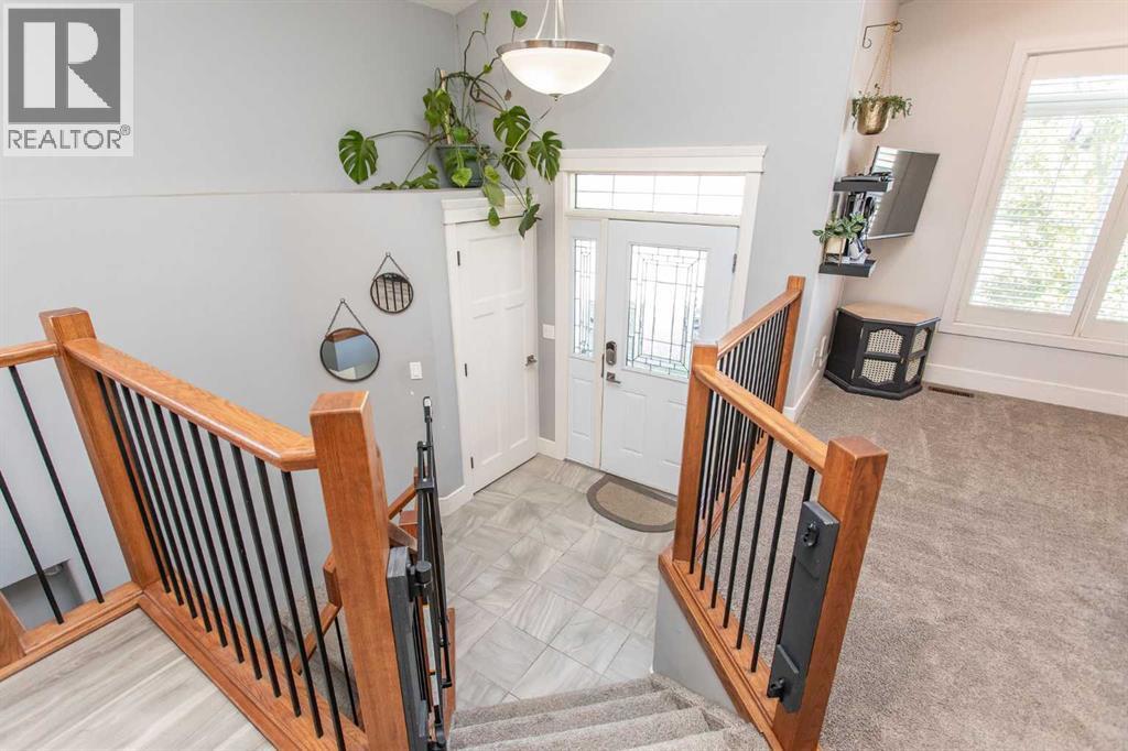 44 Mackenzie Crescent, Lacombe, Alberta  T4L 0B3 - Photo 3 - A2262267