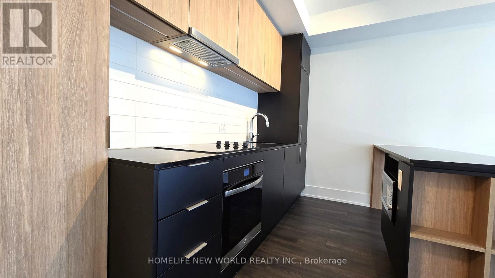 5001 - 89 Church Street, Toronto, Ontario  M5C 0B7 - Photo 4 - C12445382
