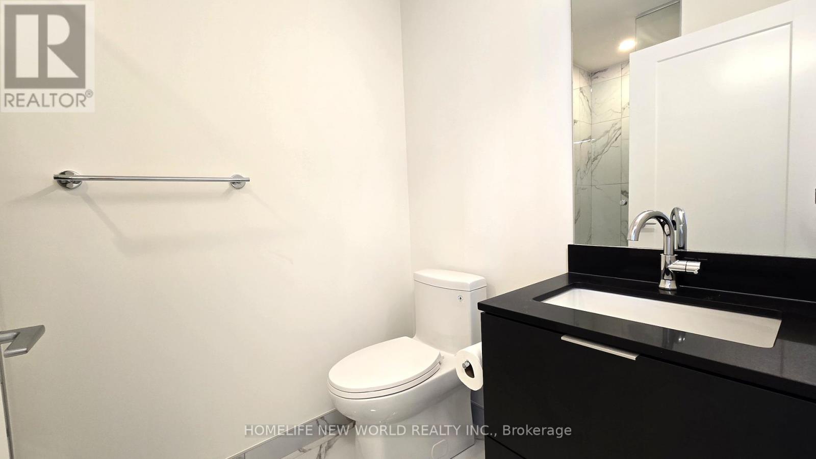 5001 - 89 Church Street, Toronto, Ontario  M5C 0B7 - Photo 7 - C12445382