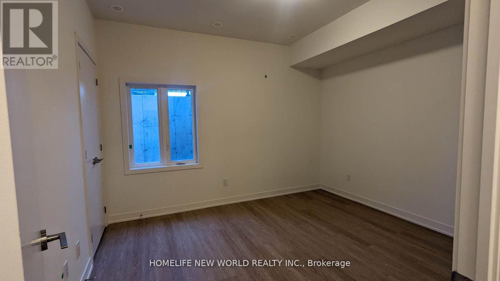 612 - 7 Steckley House Lane, Richmond Hill, Ontario  L4S 1M4 - Photo 4 - N12445383