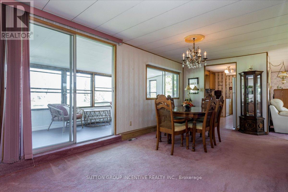 10 Mimosa Crescent, Innisfil, Ontario  L9S 1P9 - Photo 13 - N12445388