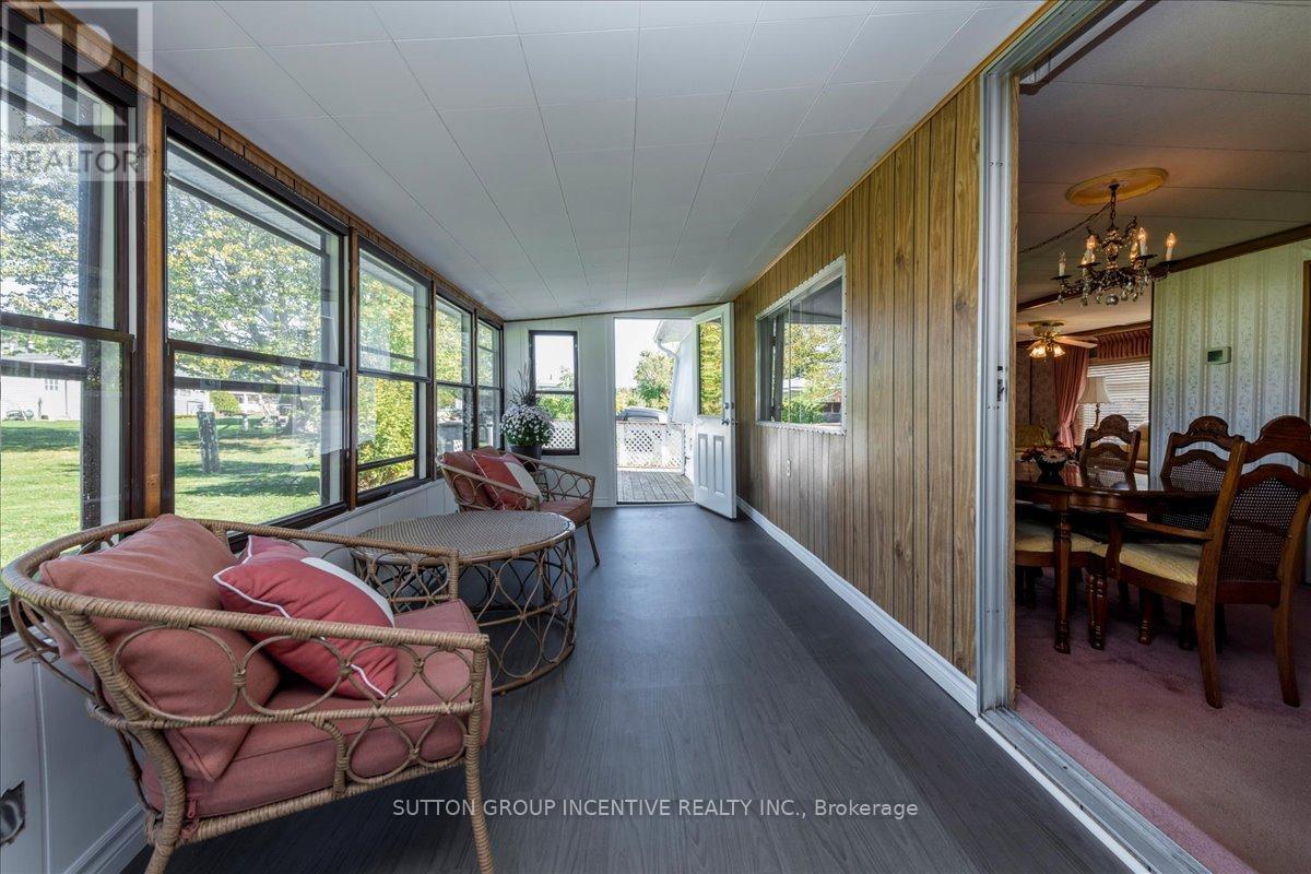 10 Mimosa Crescent, Innisfil, Ontario  L9S 1P9 - Photo 14 - N12445388