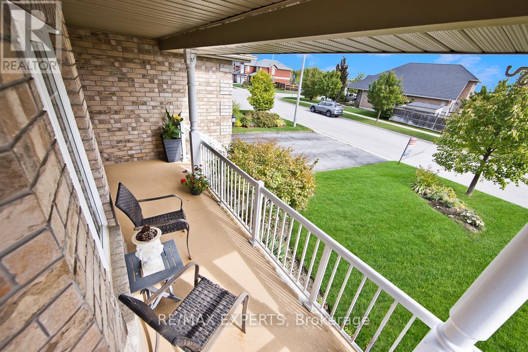 2184 Nevils Street, Innisfil, Ontario  L9S 0E1 - Photo 2 - N12445389