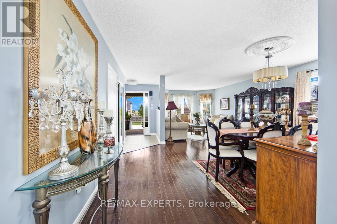 2184 Nevils Street, Innisfil, Ontario  L9S 0E1 - Photo 7 - N12445389