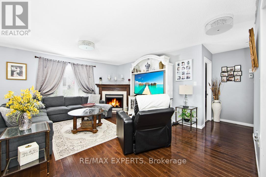 2184 Nevils Street, Innisfil, Ontario  L9S 0E1 - Photo 9 - N12445389