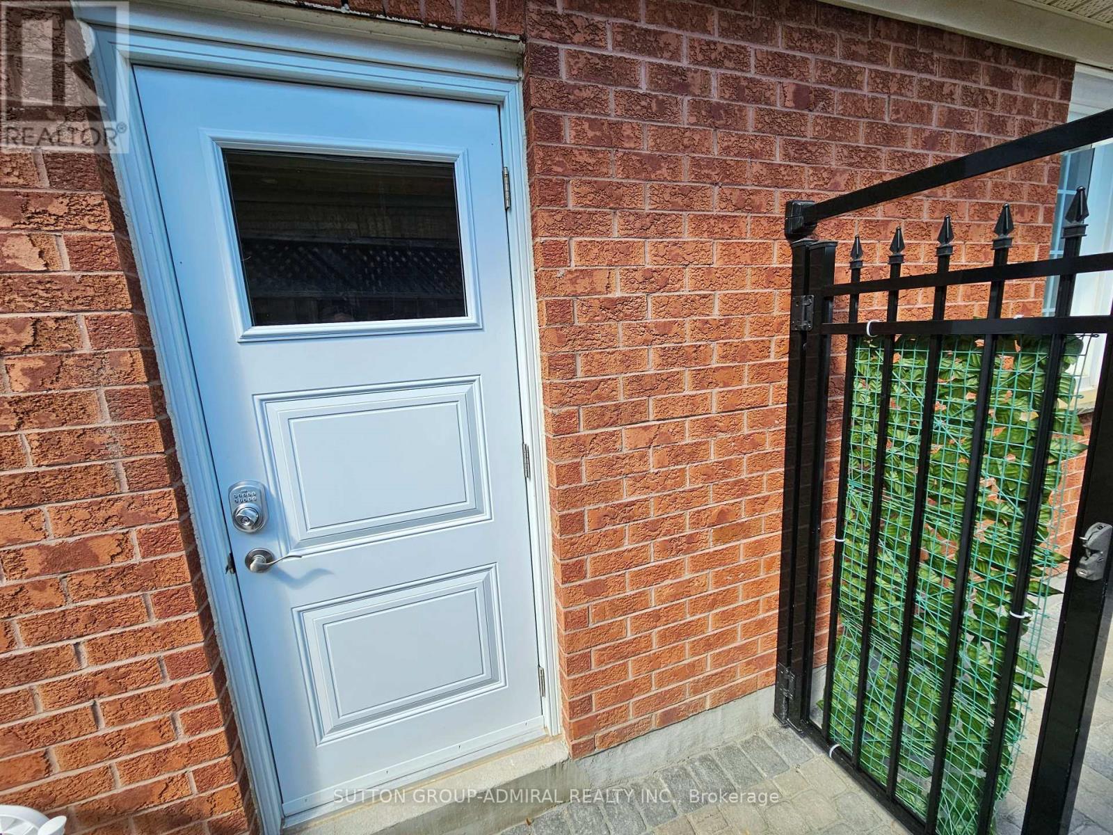 Bsmnt - 103 Kingsnorth Boulevard, Vaughan, Ontario  L4L 8J6 - Photo 2 - N12445395