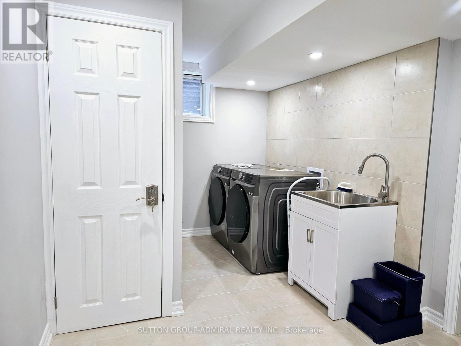 Bsmnt - 103 Kingsnorth Boulevard, Vaughan, Ontario  L4L 8J6 - Photo 3 - N12445395