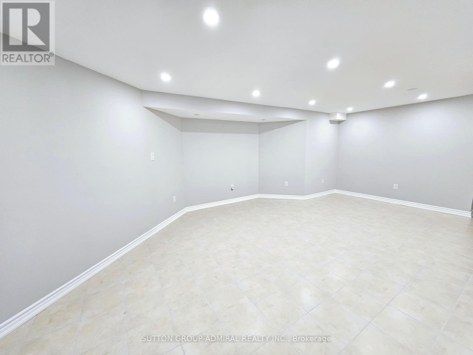 Bsmnt - 103 Kingsnorth Boulevard, Vaughan, Ontario  L4L 8J6 - Photo 5 - N12445395