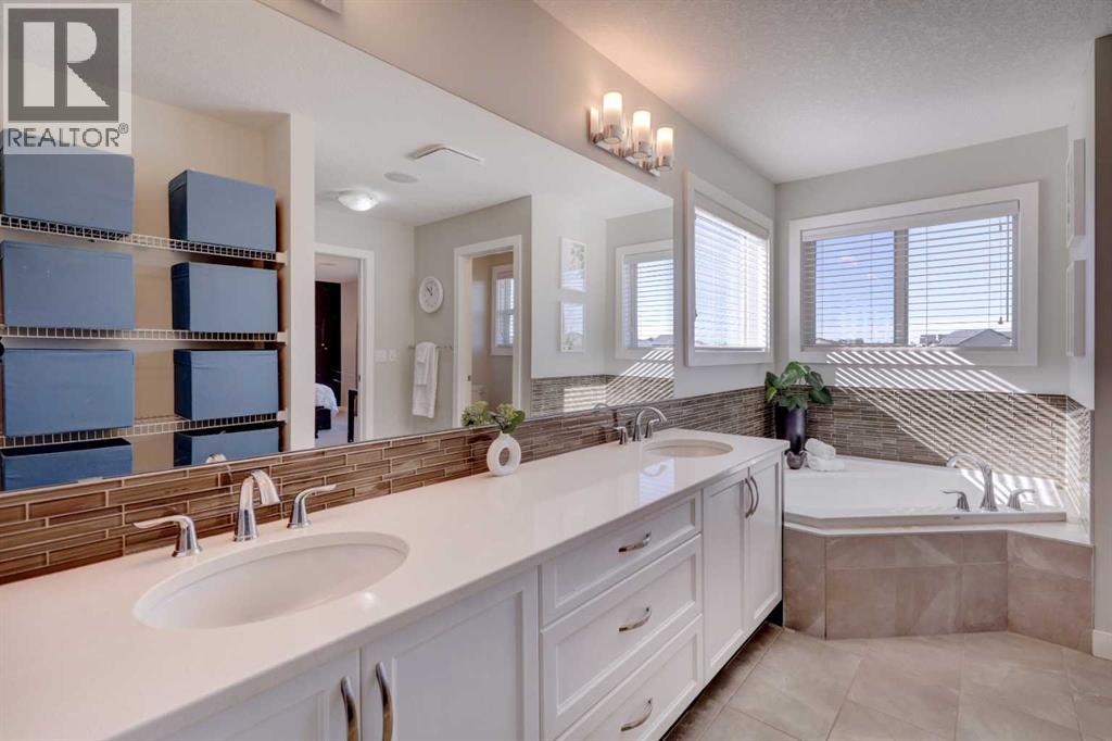 213 Kingsmere Cove Se, Airdrie, Alberta  T4A 0S1 - Photo 21 - A2261816