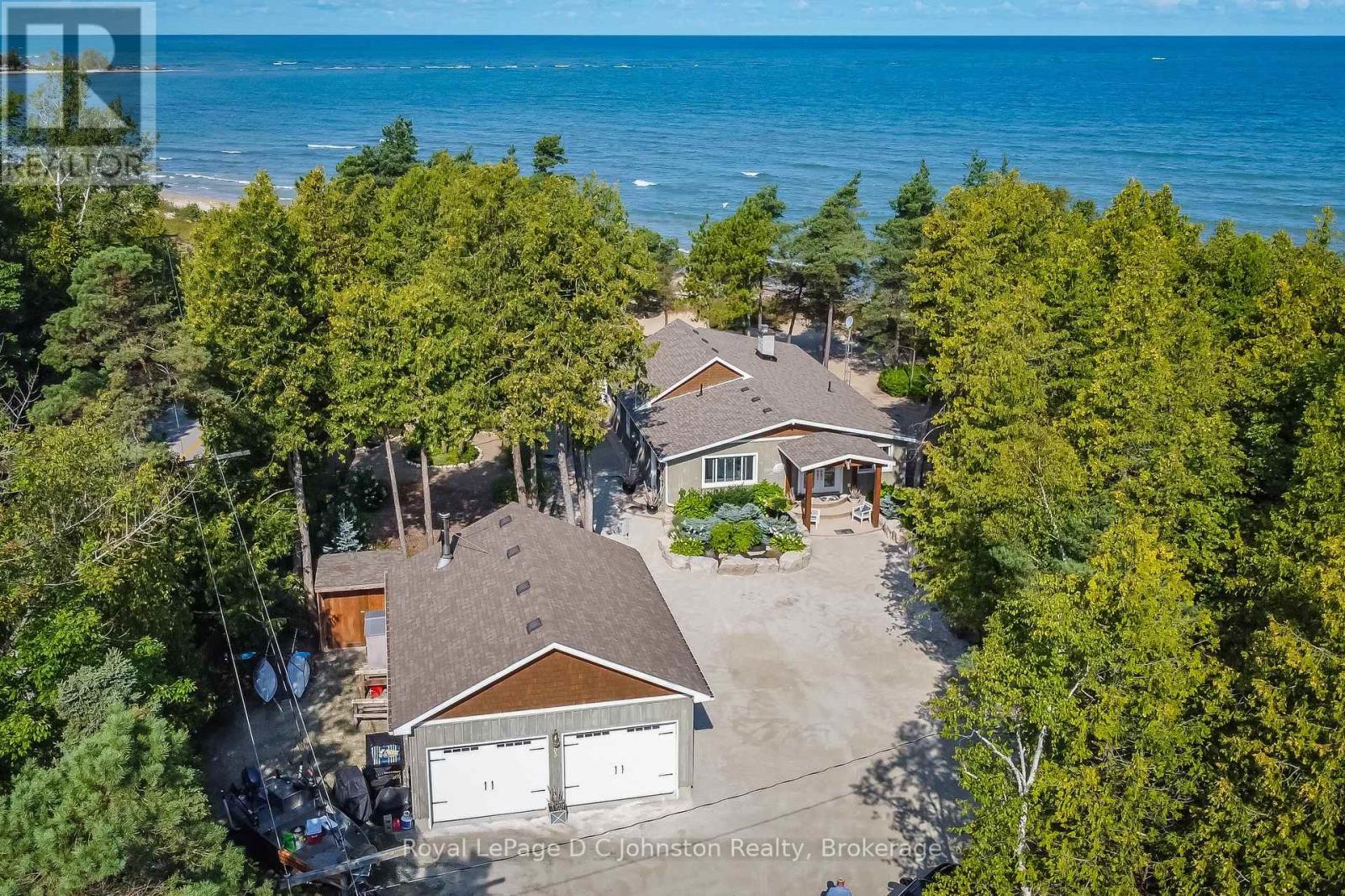 103 SAUGEEN BEACH ROAD, Saugeen Shores, Ontario
