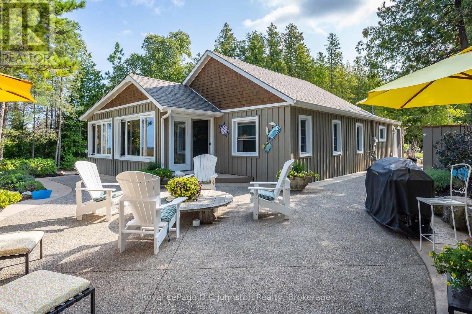 103 Saugeen Beach Road, Saugeen Shores, Ontario  N0H 2C5 - Photo 21 - X12445410